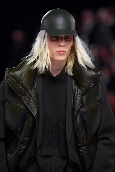 Look 102